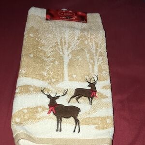 St. Nicholas Square Deer Syle Hand Towel